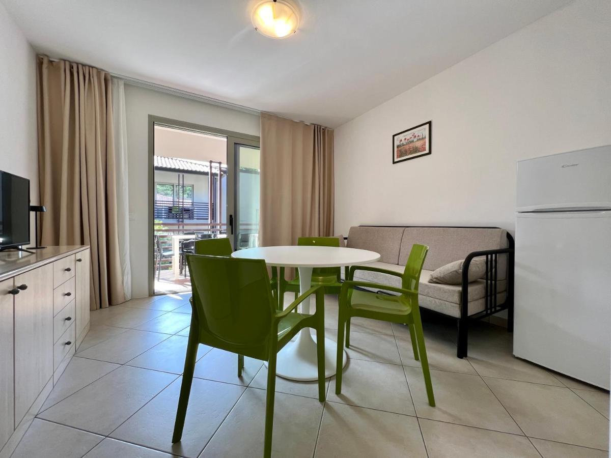Prassitele Apartments Λινιάνο Σαμπιαντόρο Εξωτερικό φωτογραφία